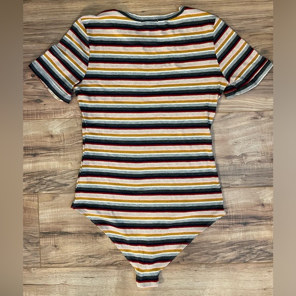 Charlotte Russe ribbed bodysuit - Picture 3 of 3